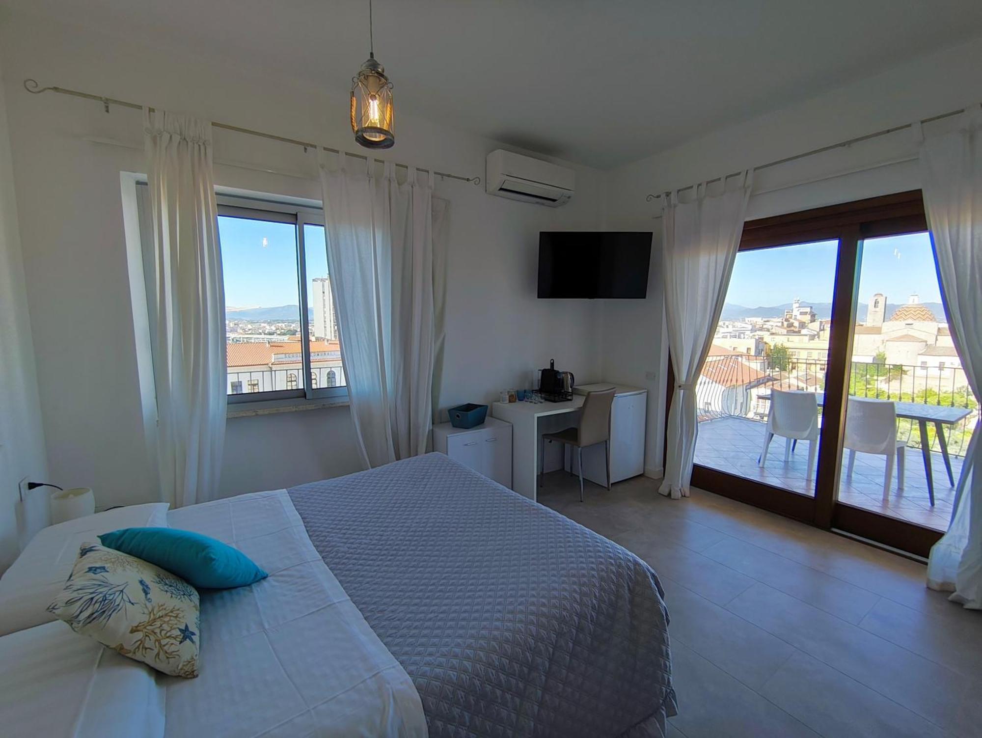 Marysel Rooms Olbia Kültér fotó